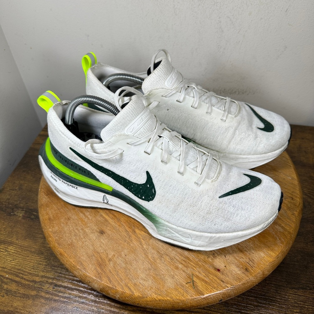 Nike ZoomX Invincible Run Flyknit 3 Mens 10.5 White Green FZ4018-100